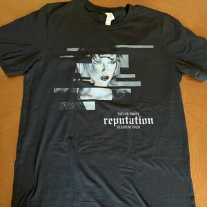 Taylor Swift Reputation Stadium Tour Shirt